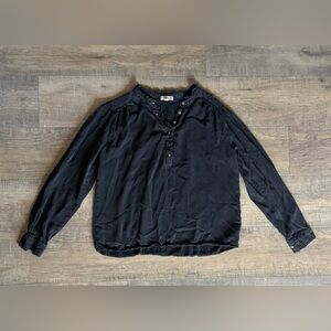 Knox Rose women’s size large denim faded black long sleeve ruched shoulder shirt